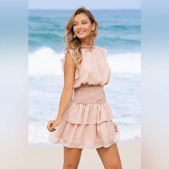 🆕 Cupshe Smocked Short Ruffle Sleeve Tiered Mini Dress Pink NWT Size large - Picture 1 of 12